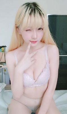 安娜女秘书_高清高清在线