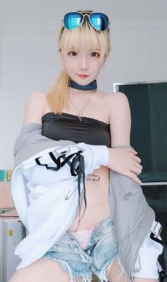 美丽的小蜜桃在线看_高清神马影院在线