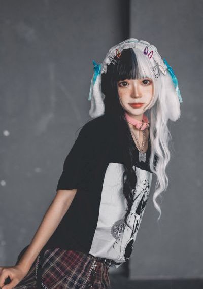 二次元美女18隐私免费_剧情片手机在线看