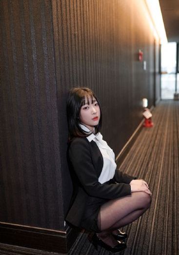 韩国年轻漂亮的子1_国产剧在线手机播放