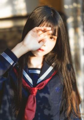 《不扣钮的女孩》_蓝光影视在线观看